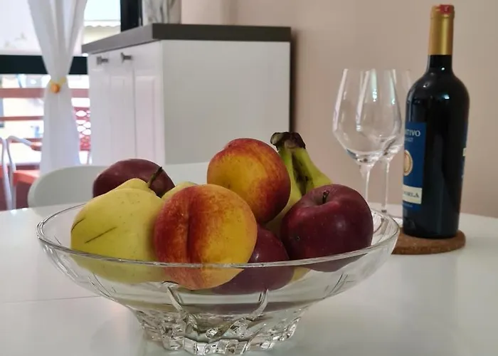 Family-friendly At 21 Dhjetori W/self Check-in Appartement *