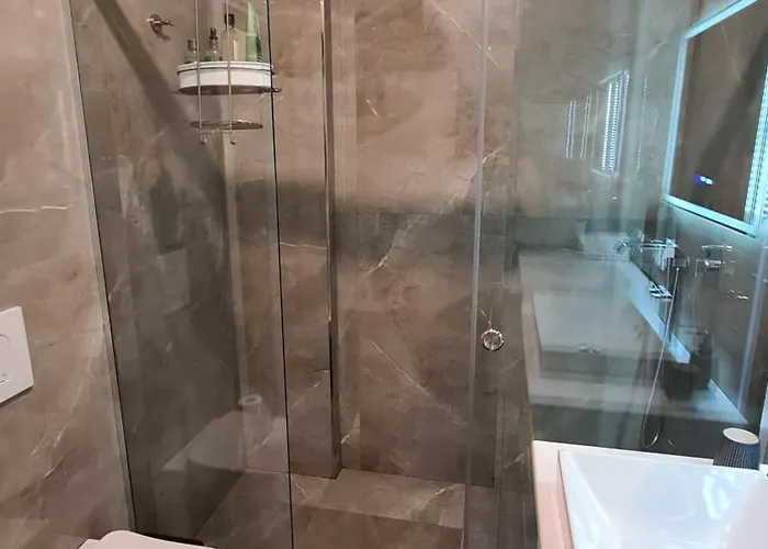 Appartement Family-friendly At 21 Dhjetori W/self Check-in *