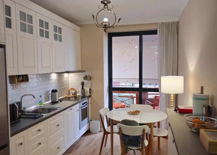 Appartamento Family-friendly At 21 Dhjetori W/self Check-in Tirana
